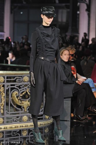 Runway: John Galliano Fall 2013 RTW collection